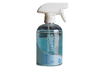 UNKNOWN MANUFACTURER STREAK-FREE GLASS CLEANER FOR SPARKLING WINDOWS IN GERALDTON